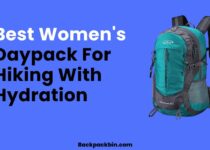 Best Women's daypack for hiking with hydration || Backpackbin.com