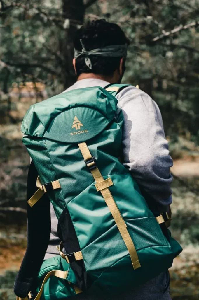 How To Wear a Hiking Backpack || Backpackbin.com