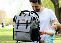 how to use stroller straps and clips on dad-friendly diaper backpacks || Backpackbin.com